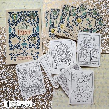 Colorea tu propio tarot + cartas | 9788411723251